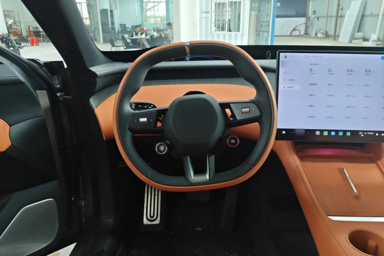Used Xiaomi Auto YU7 2025 Ultra-Long Range Rear-Wheel Drive Version Steering Wheel