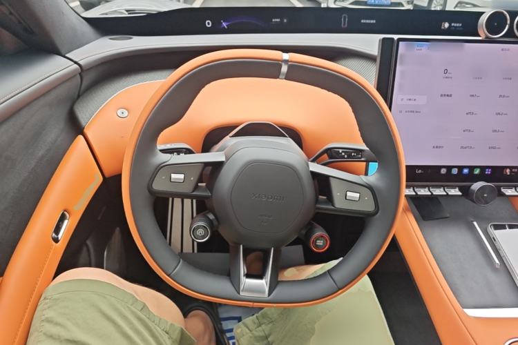 Used Xiaomi Auto YU7 2025 Ultra-Long Range High-Performance All-Wheel-Drive Max Edition Steering Wheel