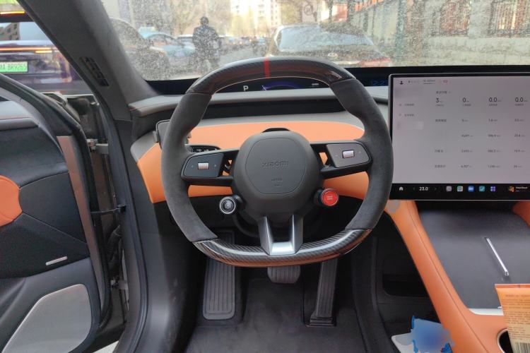 Used Xiaomi Auto YU7 2025 Ultra-Long Range High-Performance All-Wheel-Drive Max Edition Steering Wheel