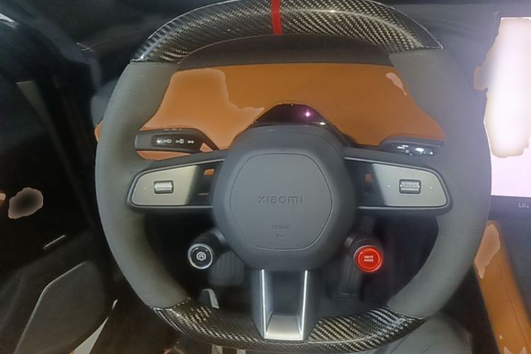 Used Xiaomi Auto YU7 2025 Ultra-Long Range High-Performance All-Wheel-Drive Max Edition Steering Wheel