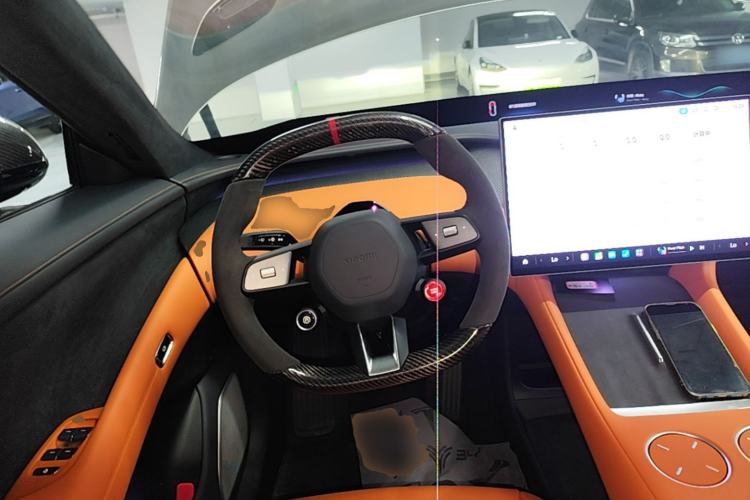 Used Xiaomi Auto YU7 2025 Ultra-Long Range High-Performance All-Wheel-Drive Max Edition Steering Wheel