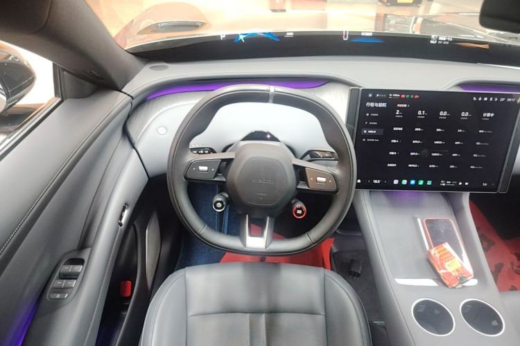 Used Xiaomi Auto YU7 2025 Ultra-Long Range Rear-Wheel Drive Version Steering Wheel
