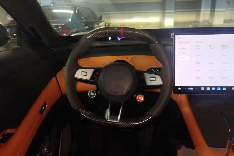 Used Xiaomi Auto YU7 2025 Ultra-Long Range High-Performance All-Wheel-Drive Max Edition Steering Wheel