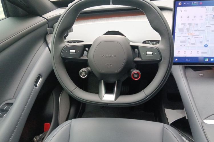 Used Xiaomi Auto YU7 2025 Ultra-Long Range Rear-Wheel Drive Version Steering Wheel