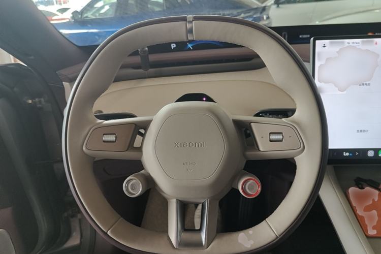 Used Xiaomi Auto YU7 2025 Ultra-Long Range Rear-Wheel Drive Version Steering Wheel