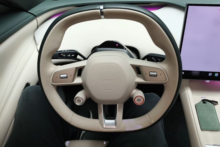 Used Xiaomi Auto YU7 2025 Ultra-Long Range All-Wheel Drive Pro Version Steering Wheel