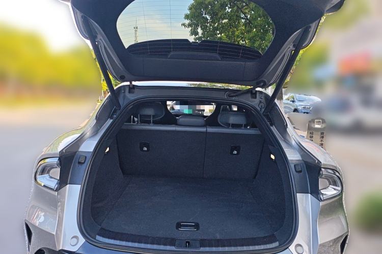 Used Xiaomi Auto YU7 2025 Ultra-Long Range Rear-Wheel Drive Version Trunk