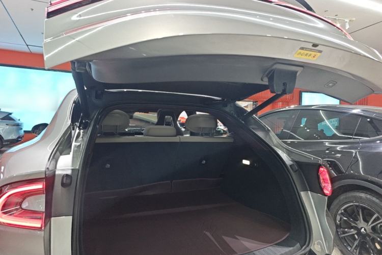 Used Xiaomi Auto YU7 2025 Ultra-Long Range Rear-Wheel Drive Version Trunk