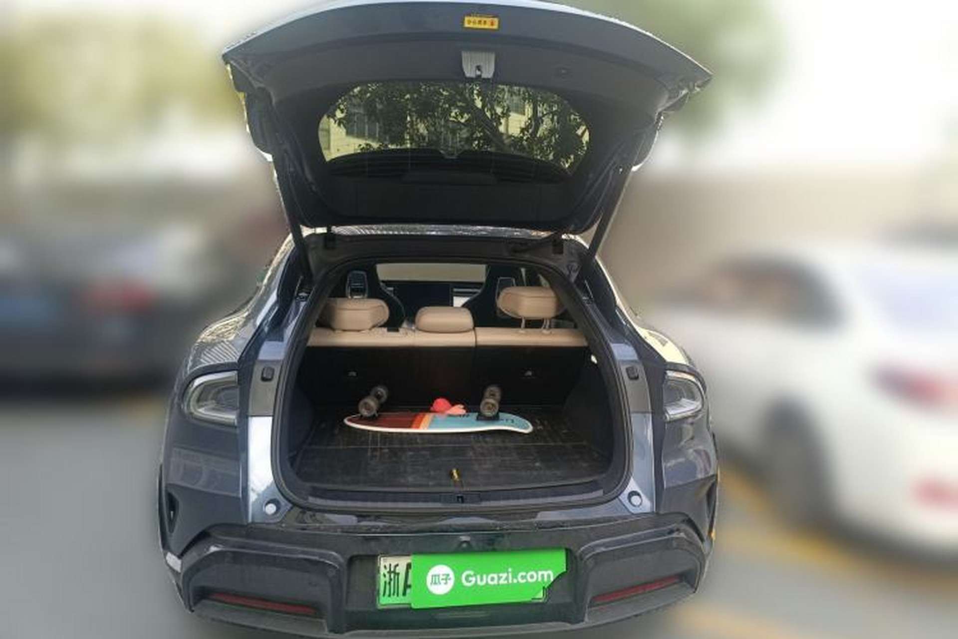 Used Xiaomi Auto YU7 2025 Ultra-Long Range High-Performance All-Wheel-Drive Max Edition Trunk