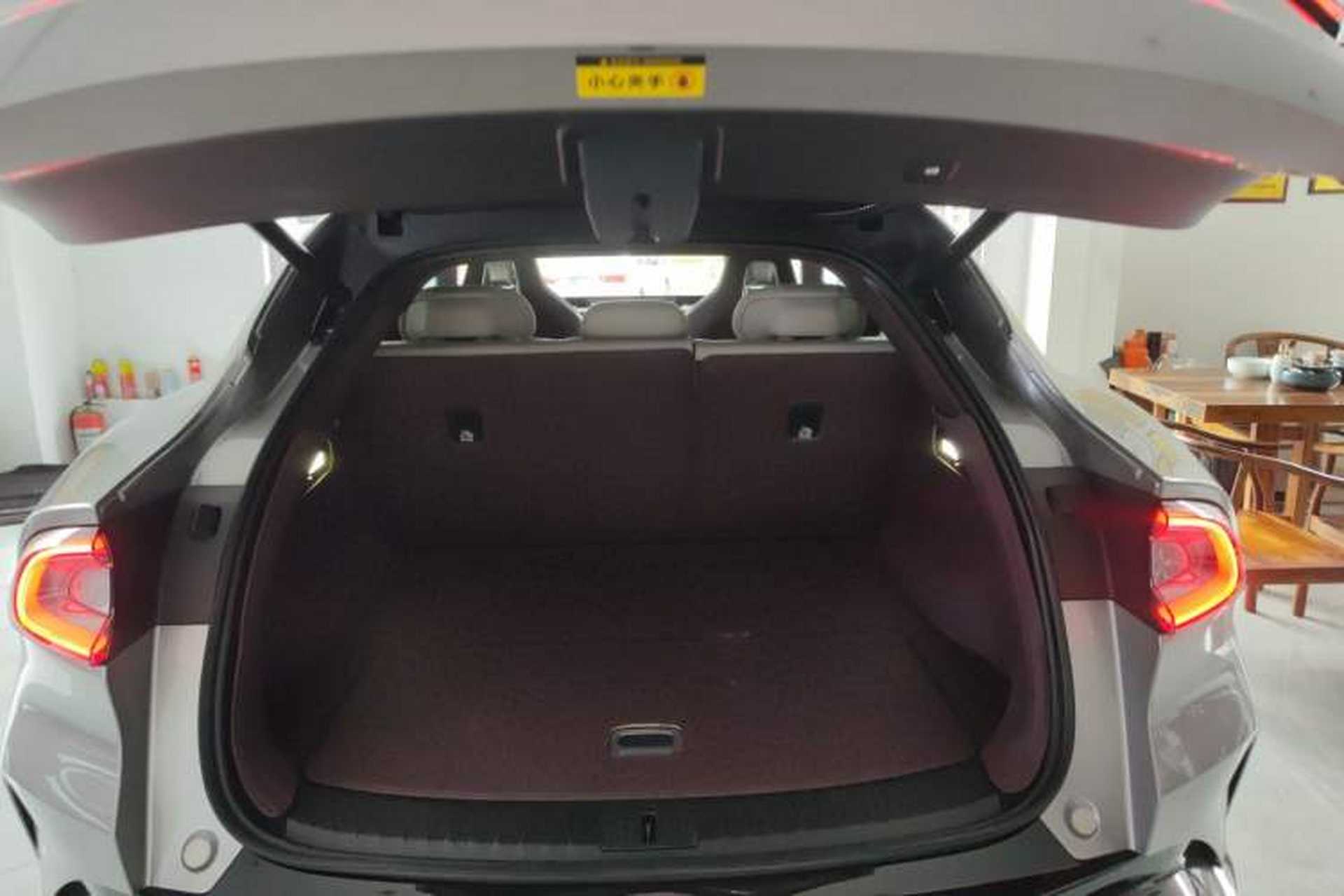 Used Xiaomi Auto YU7 2025 Ultra-Long Range All-Wheel Drive Pro Version Trunk