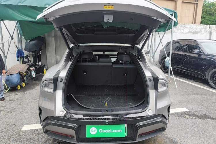 Used Xiaomi Auto YU7 2025 Ultra-Long Range All-Wheel Drive Pro Version Trunk