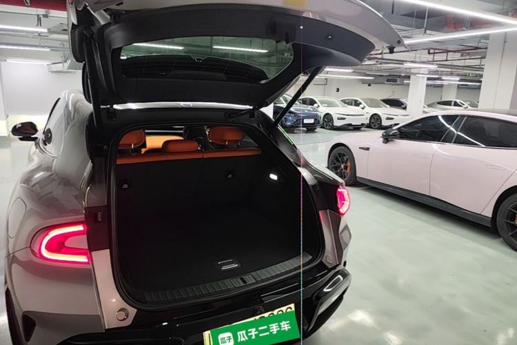 Used Xiaomi Auto YU7 2025 Ultra-Long Range High-Performance All-Wheel-Drive Max Edition Trunk
