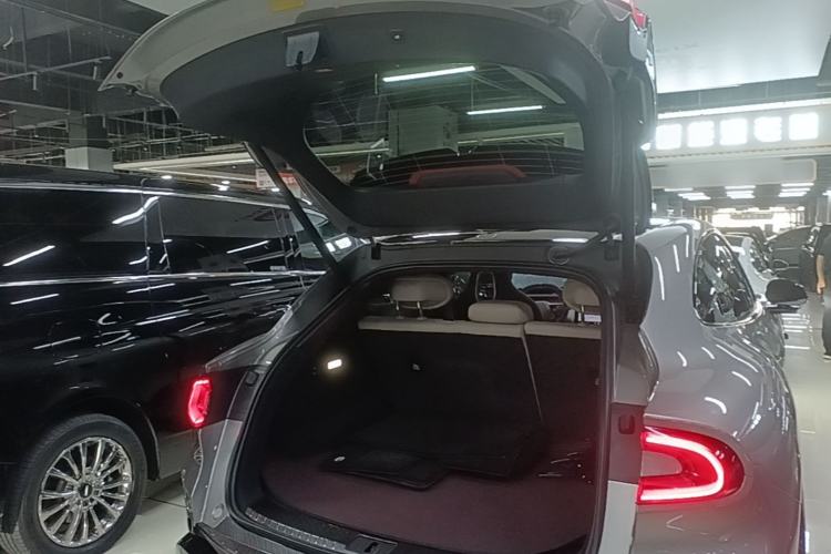 Used Xiaomi Auto YU7 2025 Ultra-Long Range All-Wheel Drive Pro Version Trunk