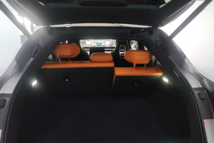 Used Xiaomi Auto YU7 2025 Ultra-Long Range All-Wheel Drive Pro Version Trunk
