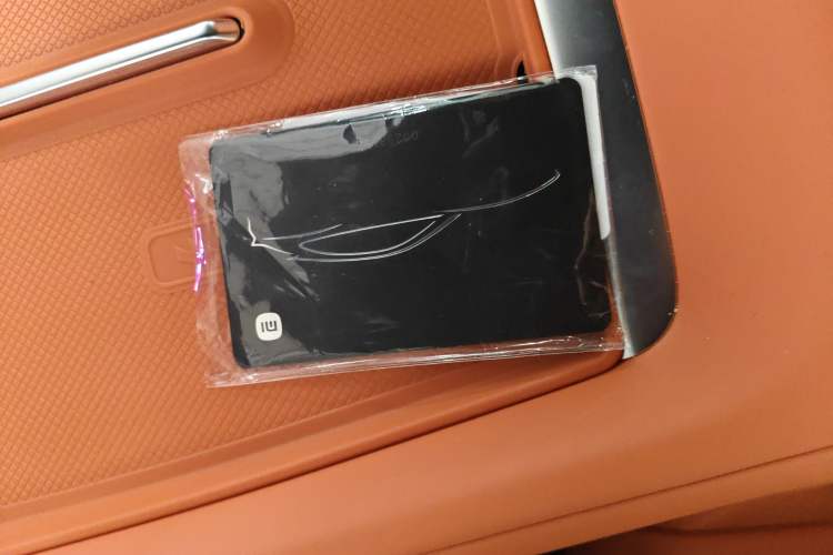 Used Xiaomi Auto YU7 2025 Ultra-Long Range Rear-Wheel Drive Version Vehicle Key
