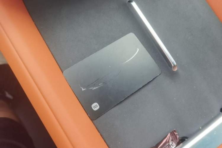 Used Xiaomi Auto YU7 2025 Ultra-Long Range High-Performance All-Wheel-Drive Max Edition Vehicle Key