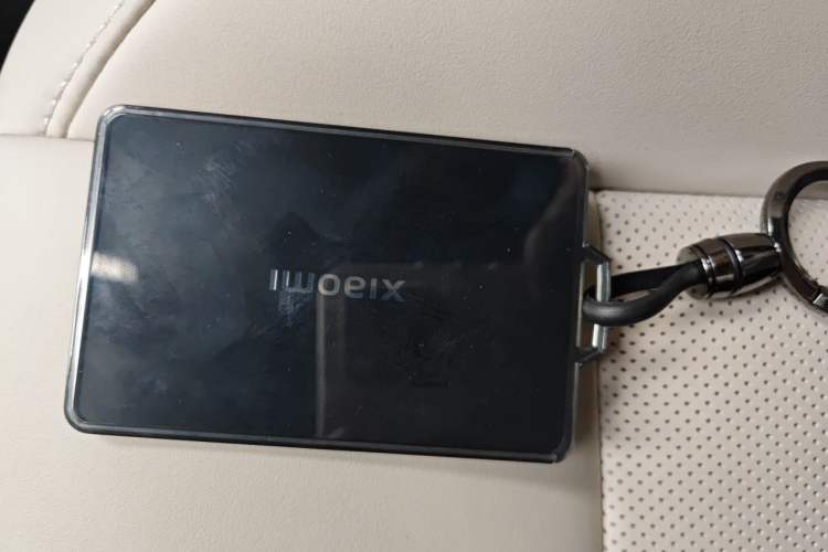 Used Xiaomi Auto YU7 2025 Ultra-Long Range High-Performance All-Wheel-Drive Max Edition Vehicle Key