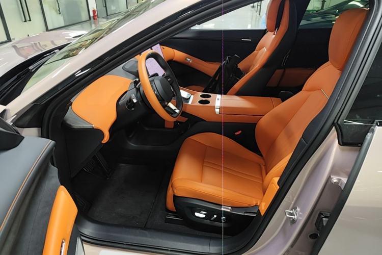 Used Xiaomi Auto YU7 2025 Ultra-Long Range Rear-Wheel Drive Version Driver Seat