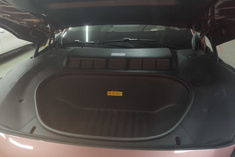 Used Xiaomi Auto YU7 2025 Ultra-Long Range High-Performance All-Wheel-Drive Max Edition Engine Bay