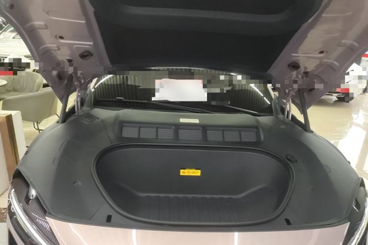 Used Xiaomi Auto YU7 2025 Ultra-Long Range High-Performance All-Wheel-Drive Max Edition Engine Bay