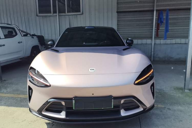 Used Xiaomi Auto YU7 2025 Ultra-Long Range High-Performance All-Wheel-Drive Max Edition Front