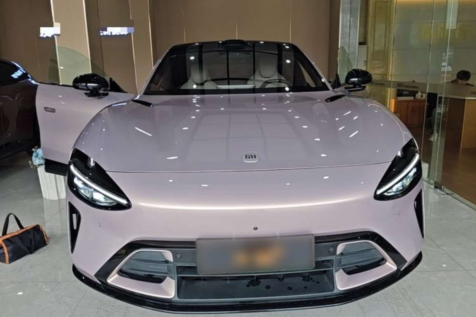 Used Xiaomi Auto YU7 2025 Ultra-Long Range High-Performance All-Wheel-Drive Max Edition Front