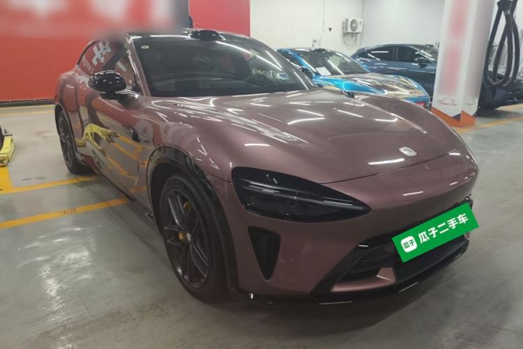 Used Xiaomi Auto YU7 2025 Ultra-Long Range High-Performance All-Wheel-Drive Max Edition Front Right 45 Deg