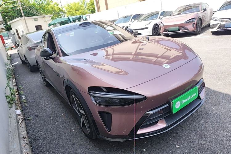 Used Xiaomi Auto YU7 2025 Ultra-Long Range High-Performance All-Wheel-Drive Max Edition Front Right 45 Deg