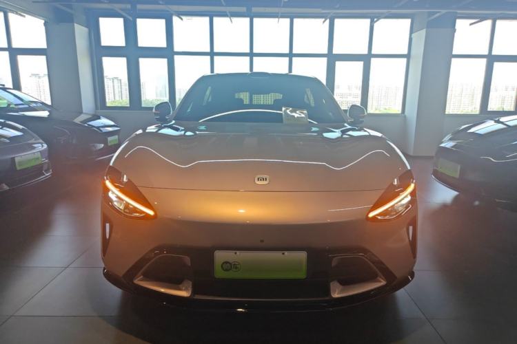 Used Xiaomi Auto YU7 2025 Ultra-Long Range High-Performance All-Wheel-Drive Max Edition Front