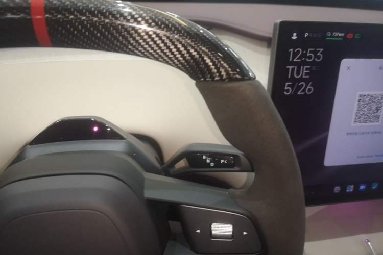 Used Xiaomi Auto YU7 2025 Ultra-Long Range High-Performance All-Wheel-Drive Max Edition Gear Lever