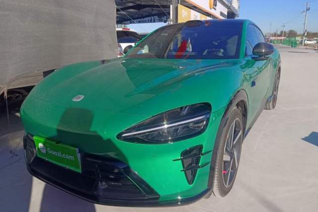 Used Xiaomi Auto YU7 2025 Ultra-Long Range High-Performance All-Wheel-Drive Max Edition