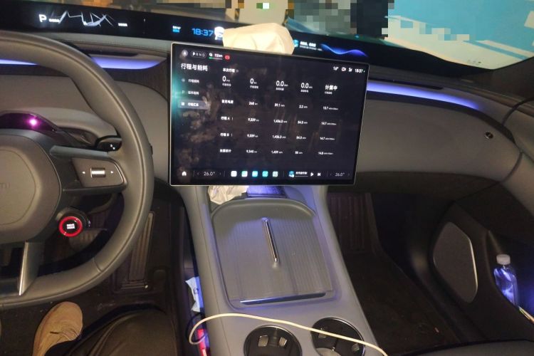 Used Xiaomi Auto YU7 2025 Ultra-Long Range Rear-Wheel Drive Version Audio And AC Panel