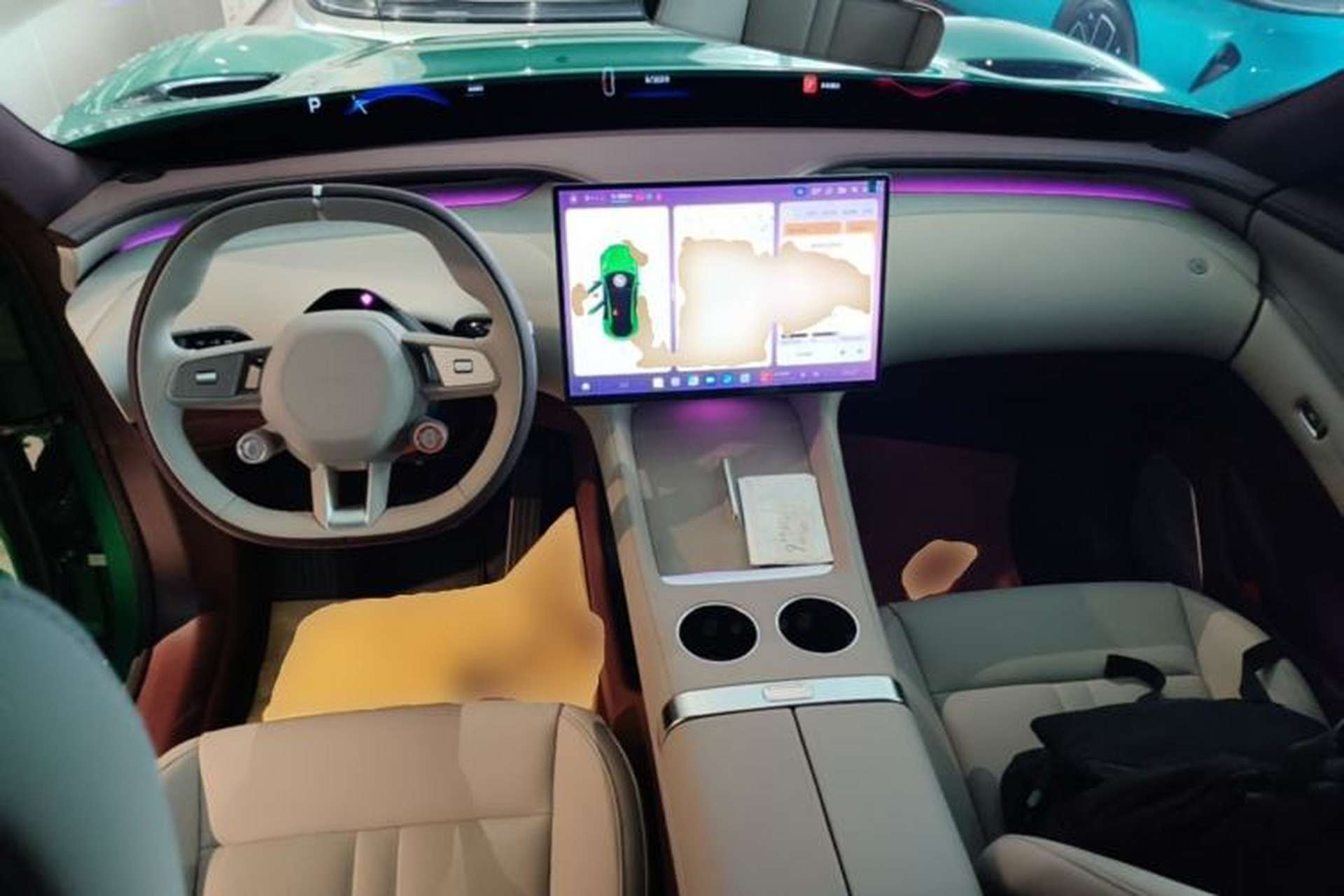 Used Xiaomi Auto YU7 2025 Ultra-Long Range Rear-Wheel Drive Version Center Console
