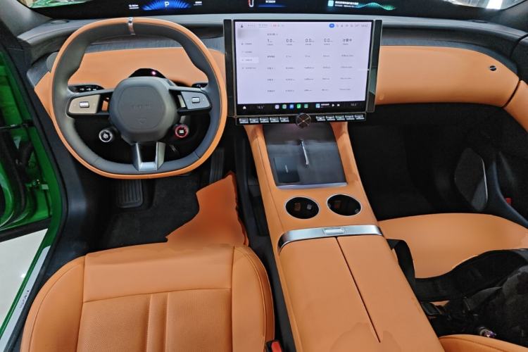 Used Xiaomi Auto YU7 2025 Ultra-Long Range Rear-Wheel Drive Version Center Console