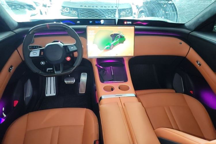 Used Xiaomi Auto YU7 2025 Ultra-Long Range High-Performance All-Wheel-Drive Max Edition Center Console