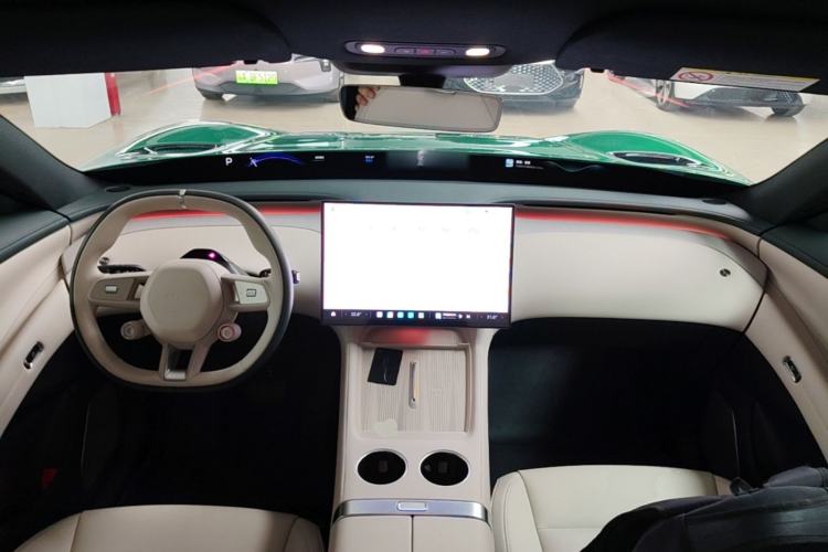 Used Xiaomi Auto YU7 2025 Ultra-Long Range All-Wheel Drive Pro Version Center Console