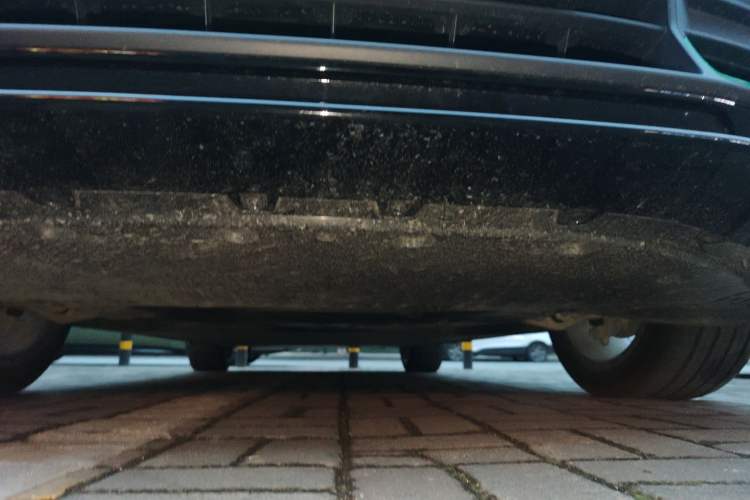 Used Xiaomi Auto YU7 2025 Ultra-Long Range All-Wheel Drive Pro Version Chassis Front