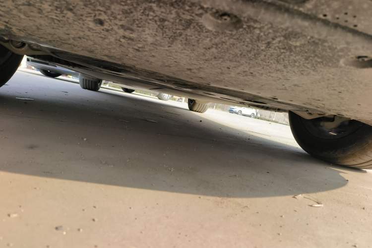 Used Xiaomi Auto YU7 2025 Ultra-Long Range Rear-Wheel Drive Version Chassis Front