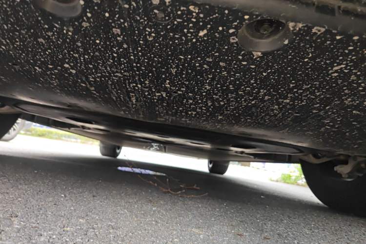 Used Xiaomi Auto YU7 2025 Ultra-Long Range Rear-Wheel Drive Version Chassis Front