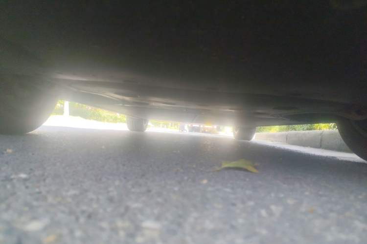 Used Xiaomi Auto YU7 2025 Ultra-Long Range Rear-Wheel Drive Version Chassis Front
