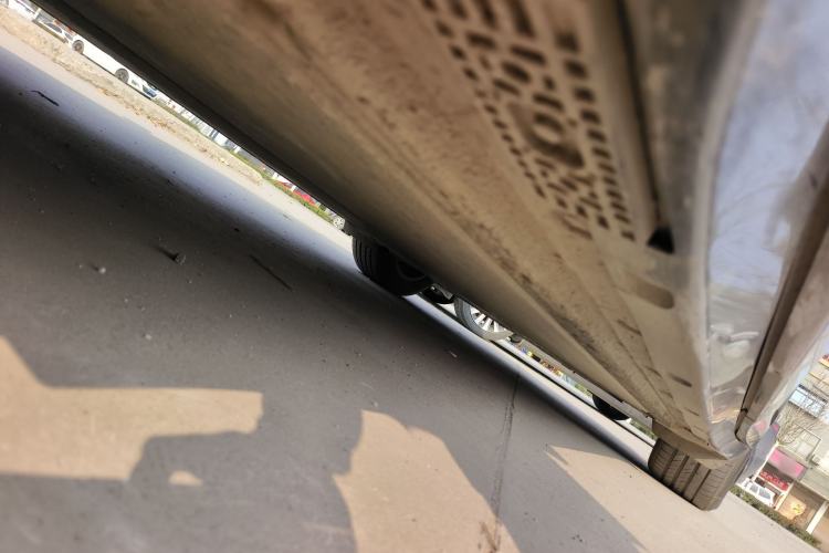 Used Xiaomi Auto YU7 2025 Ultra-Long Range Rear-Wheel Drive Version Chassis Front Left
