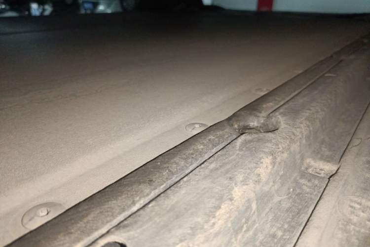 Used Xiaomi Auto YU7 2025 Ultra-Long Range Rear-Wheel Drive Version Chassis Front Left