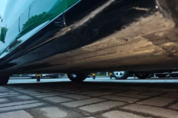 Used Xiaomi Auto YU7 2025 Ultra-Long Range All-Wheel Drive Pro Version Chassis Front Right