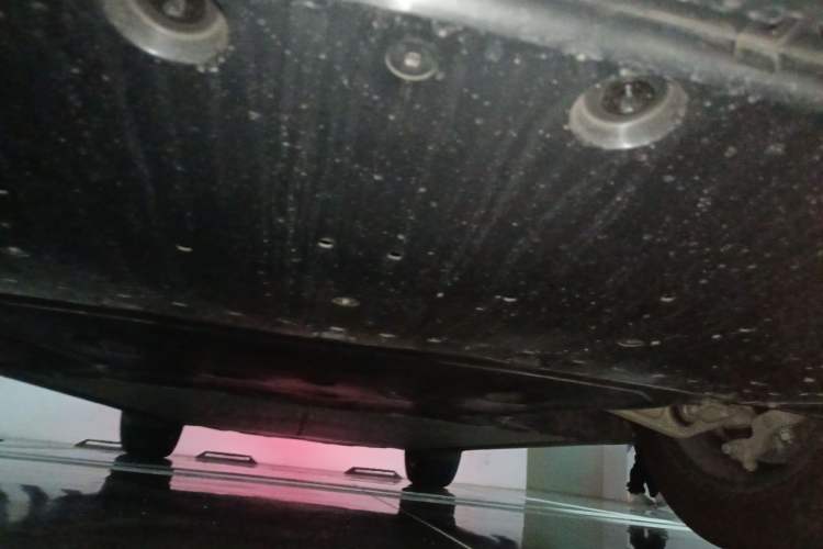 Used Xiaomi Auto YU7 2025 Ultra-Long Range Rear-Wheel Drive Version Chassis Front