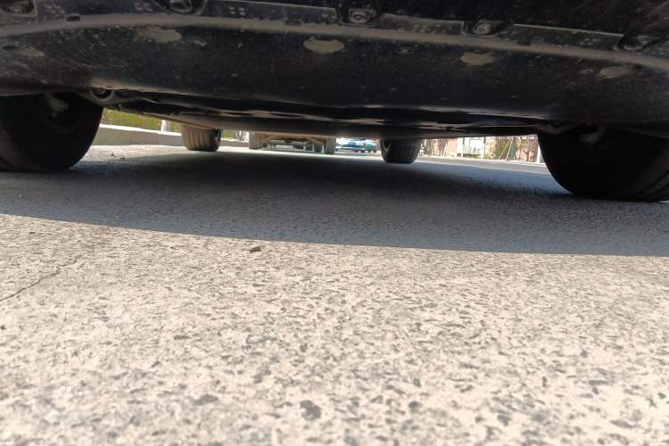 Used Xiaomi Auto YU7 2025 Ultra-Long Range Rear-Wheel Drive Version Chassis Front