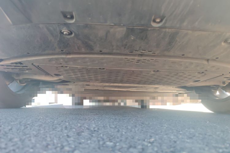 Used Xiaomi Auto YU7 2025 Ultra-Long Range High-Performance All-Wheel-Drive Max Edition Chassis Rear