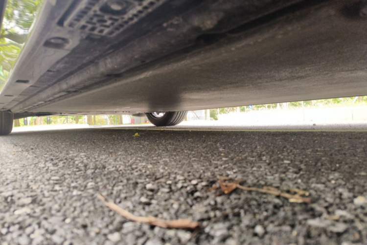 Used Xiaomi Auto YU7 2025 Ultra-Long Range High-Performance All-Wheel-Drive Max Edition Chassis Rear Left