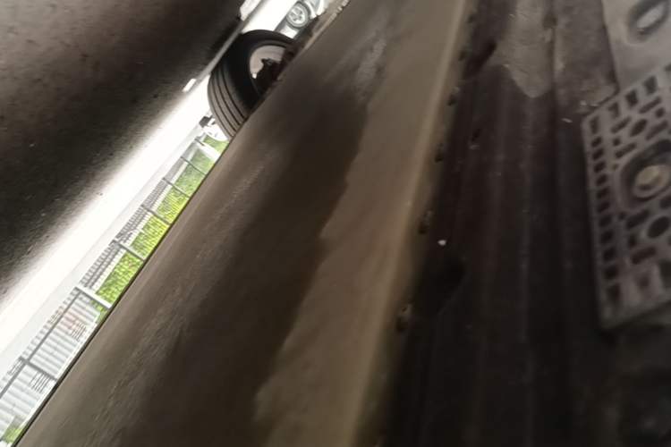 Used Xiaomi Auto YU7 2025 Ultra-Long Range High-Performance All-Wheel-Drive Max Edition Chassis Rear Left