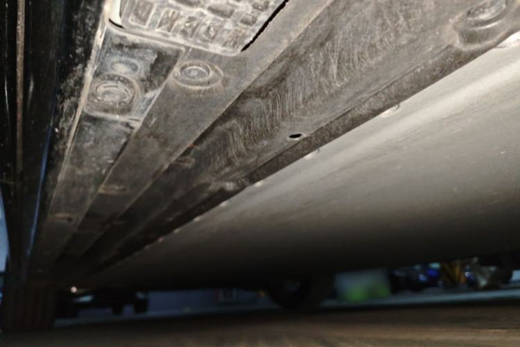 Used Xiaomi Auto YU7 2025 Ultra-Long Range High-Performance All-Wheel-Drive Max Edition Chassis Rear Left