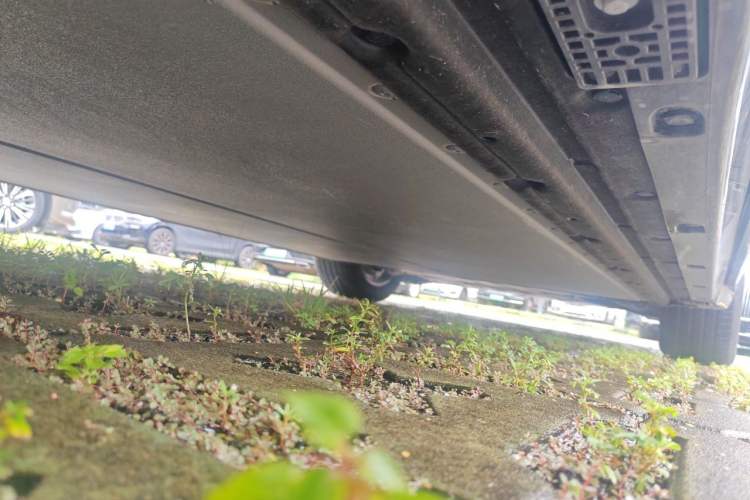 Used Xiaomi Auto YU7 2025 Ultra-Long Range Rear-Wheel Drive Version Chassis Rear Right